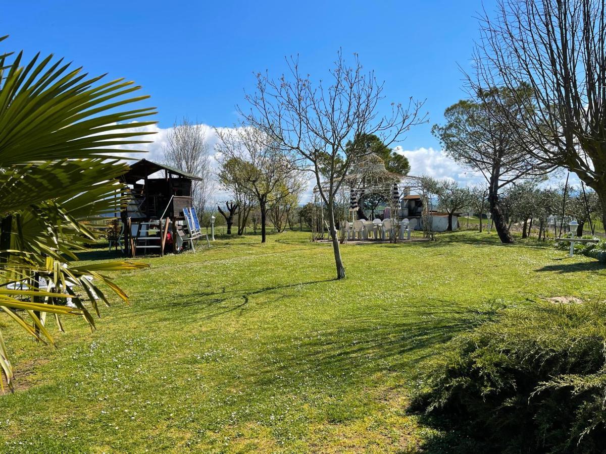 Appartamento Con Piscina E Giardino A Siena Eksteriør billede