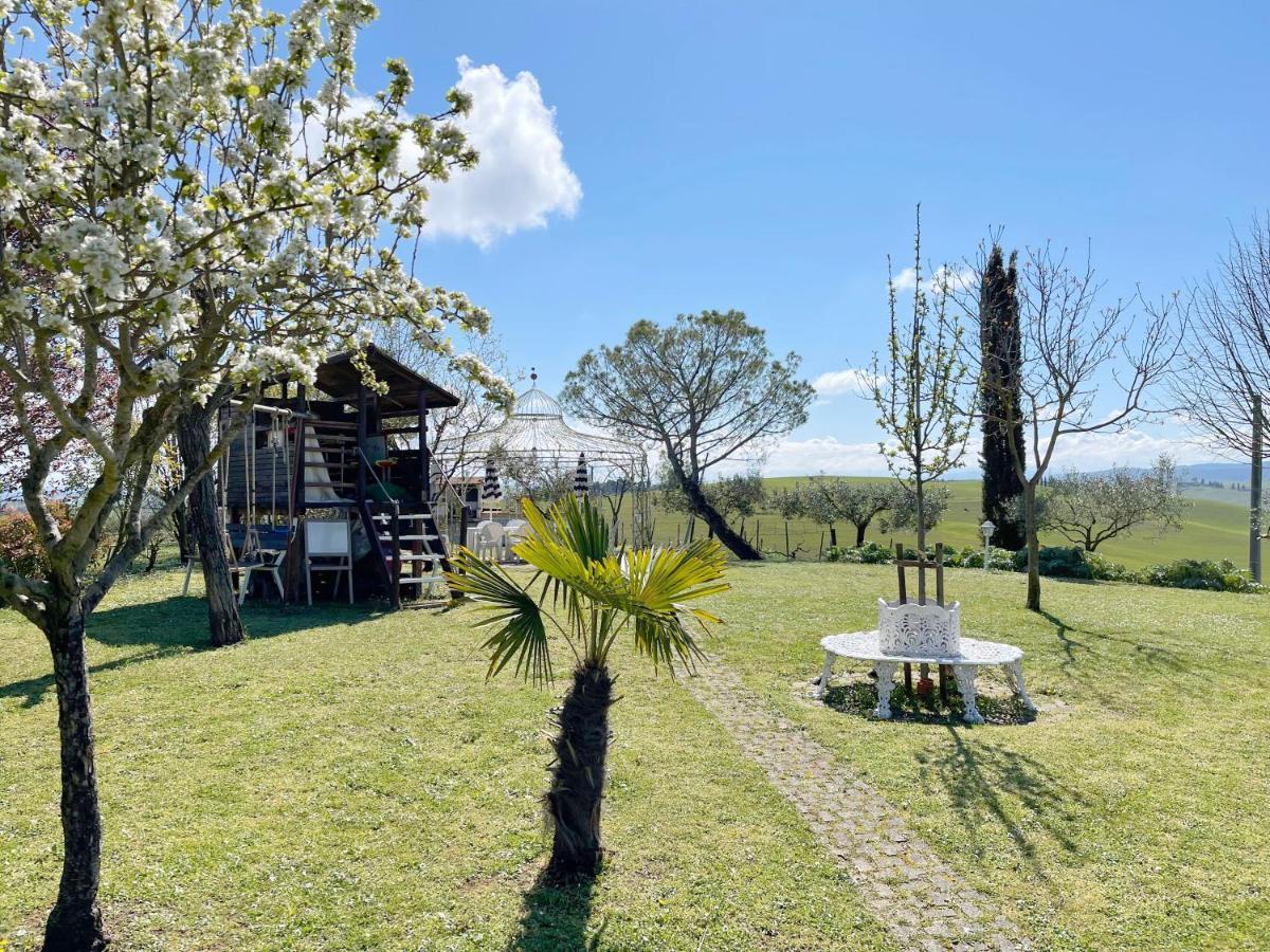 Appartamento Con Piscina E Giardino A Siena Eksteriør billede