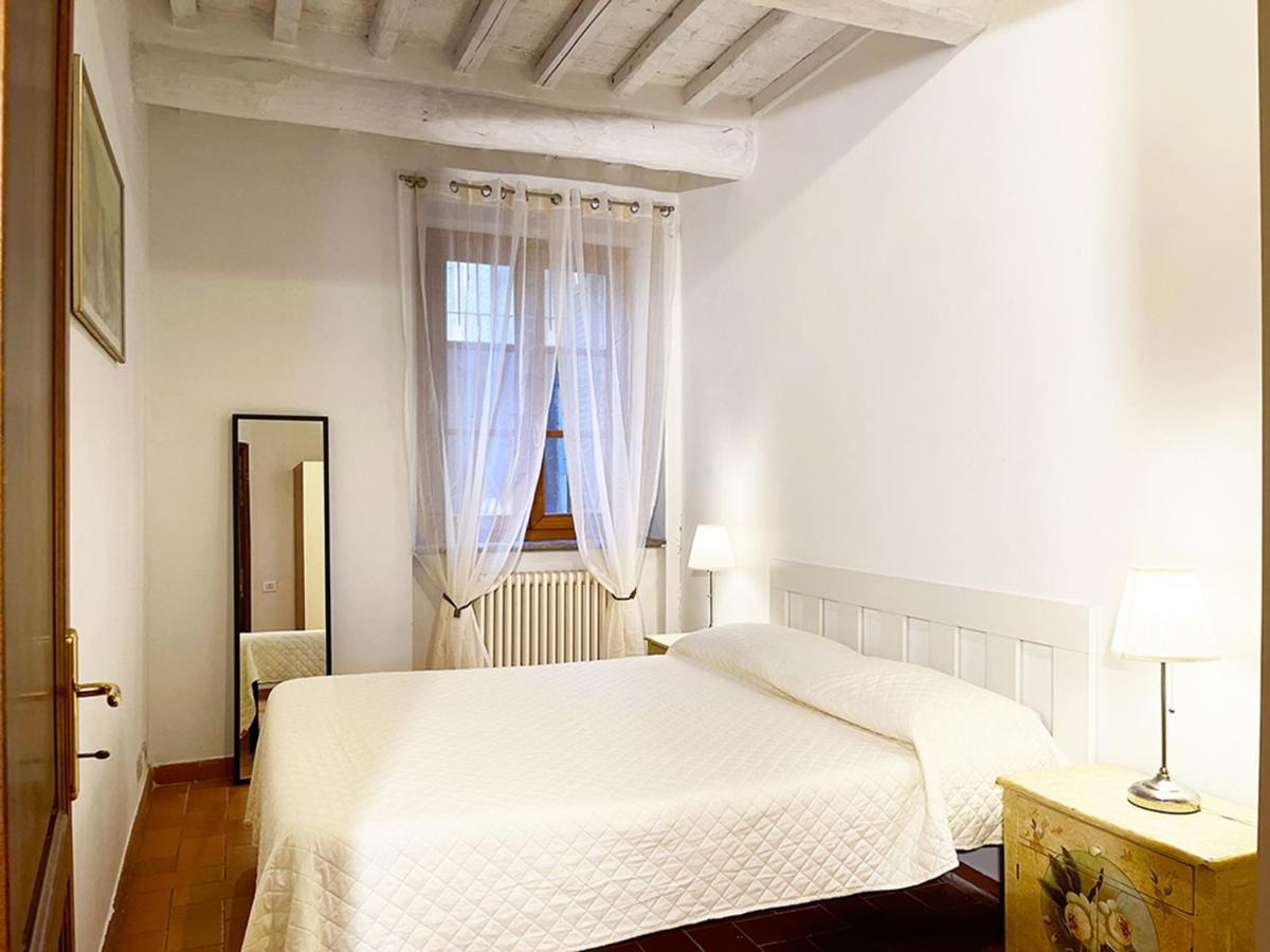 Appartamento Con Piscina E Giardino A Siena Eksteriør billede